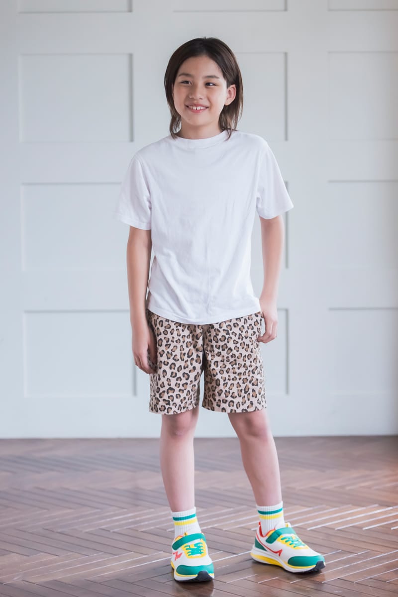 モデル 吉田おおひ