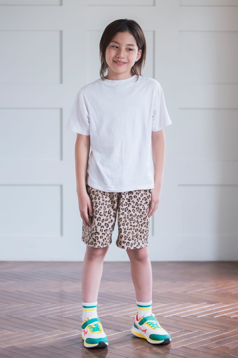 モデル 吉田おおひ