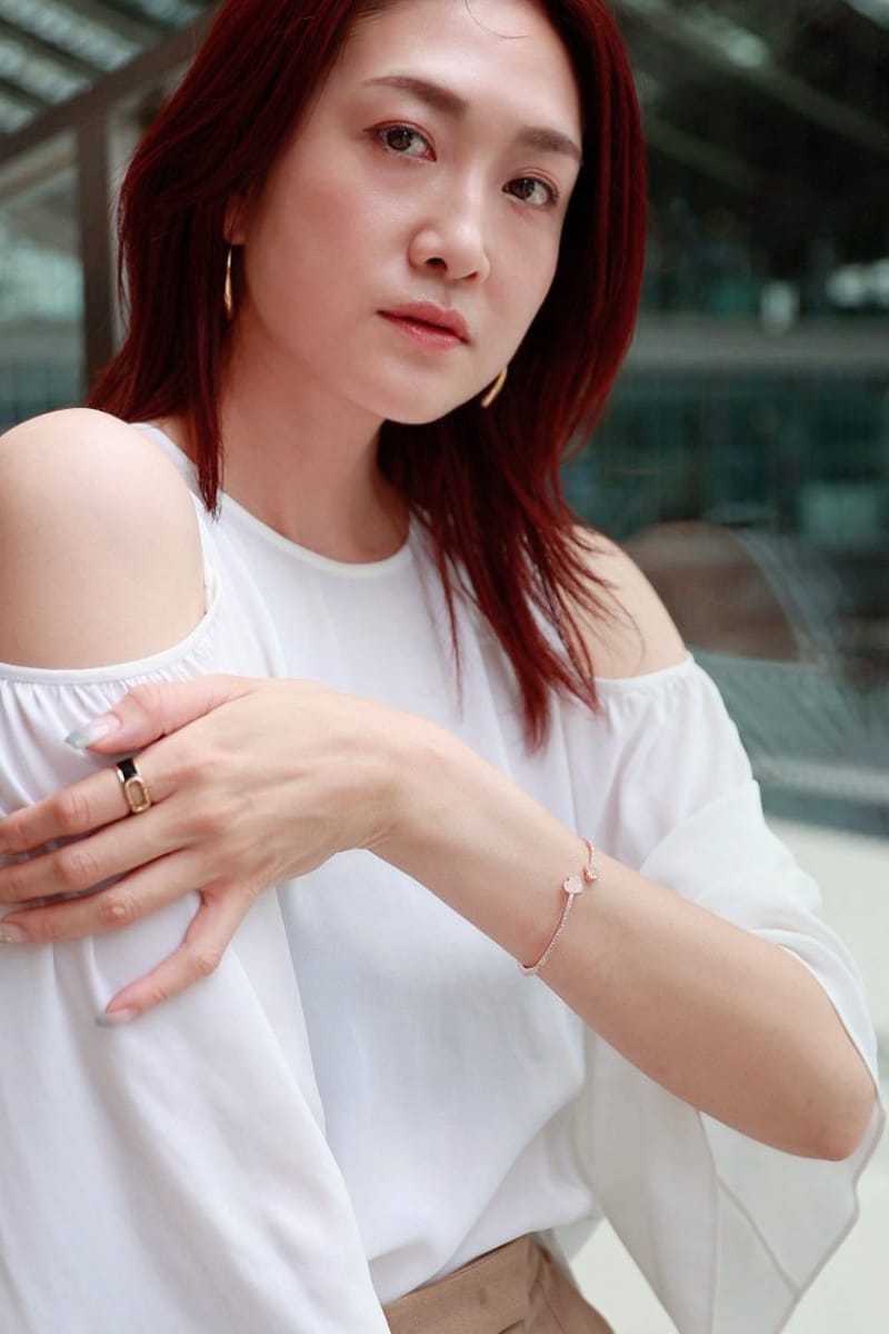 モデル 尾藤彩水 BITOU AYAMI