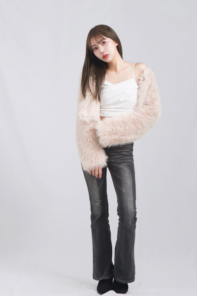 モデル 大﨑エリカ OSAKI ERIKA